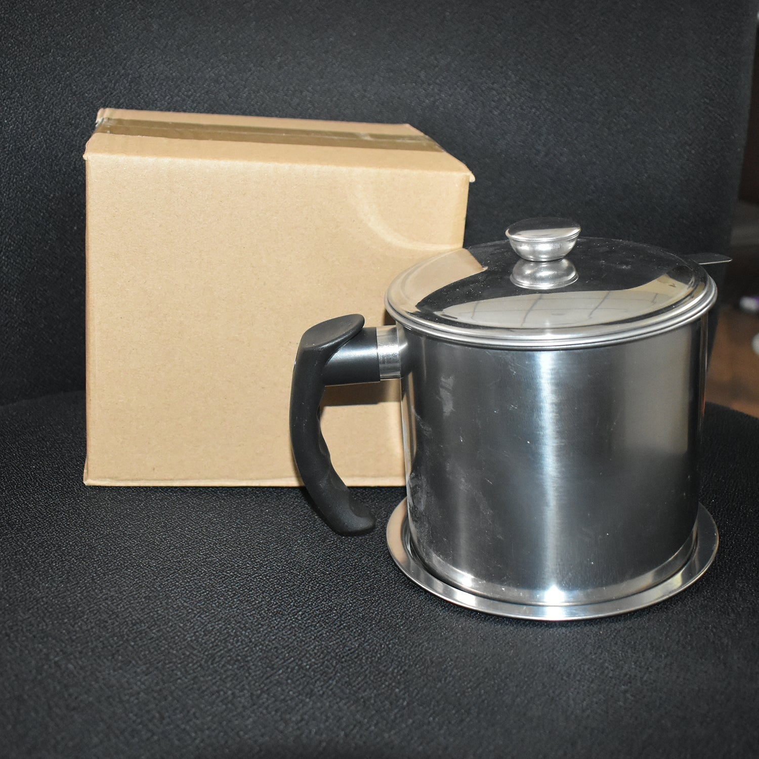 Cooking Oil Storage and Strainer Pot Cooking Oil Storage and Strainer Pot